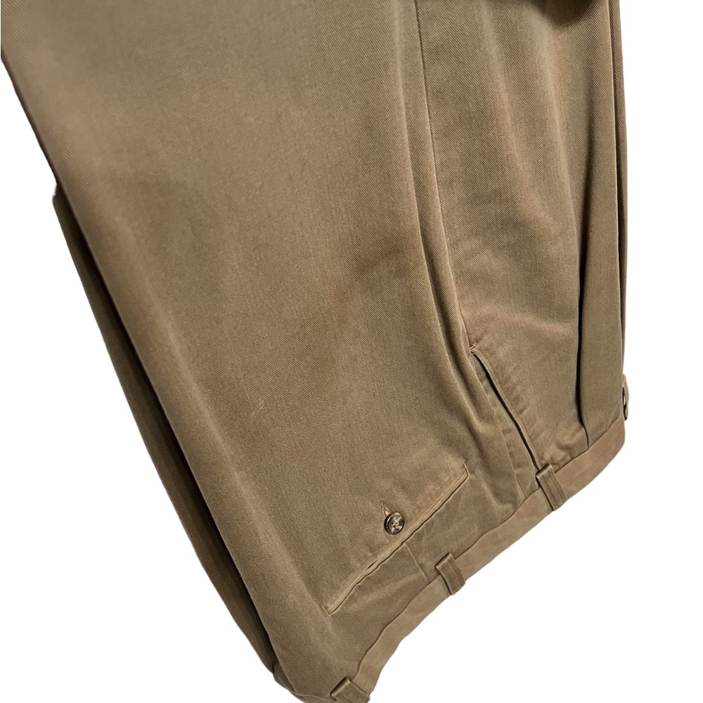 RALPH LAUREN EUC CLASSIC FIT BUSINESS CASUAL CHINOS 36x34 pleated front, cuffs